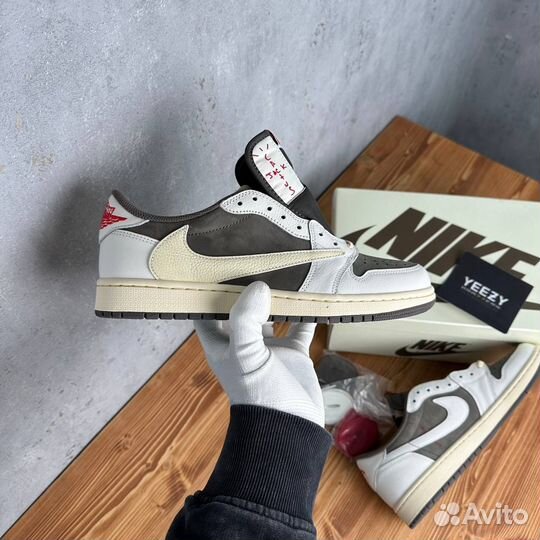 Travis Scott х Air Jordan 1 Low “Reverse Mocha”