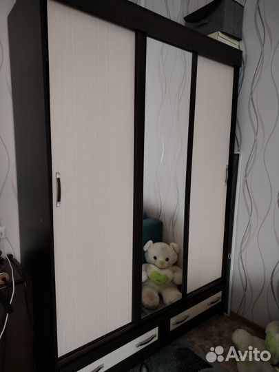 Шкаф плательный бу