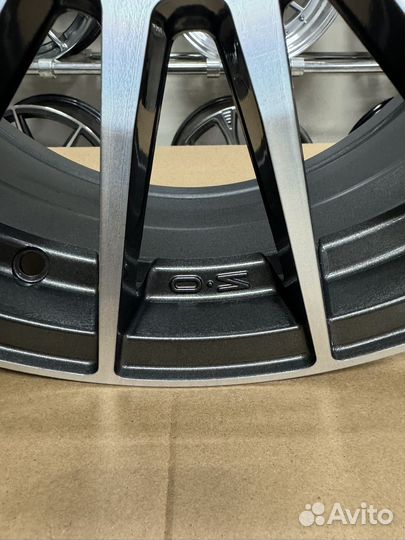 Диски 17/5/114.3 на Nissan Mazda Mitsubishi Toyota