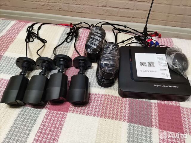 Комплект видеонаблюдения 4 камеры