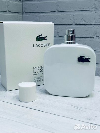 Lacoste Blanc