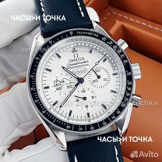 Наручные часы Omega Speedmaster Snoopy