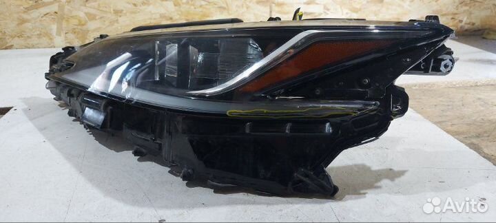 Фара светодиодная передняя левая Lexus Es