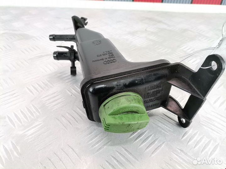 Бачок гидроусилителя Volkswagen Golf 3 1998