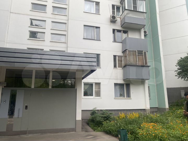 Комната 25 м² в 3-к., 1/16 эт.