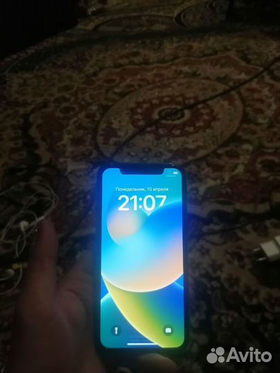 iPhone X, 256 ГБ