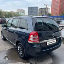 Opel Zafira 1.8 MT, 2011, 165 000 км, с пробегом, цена 660 000 руб.