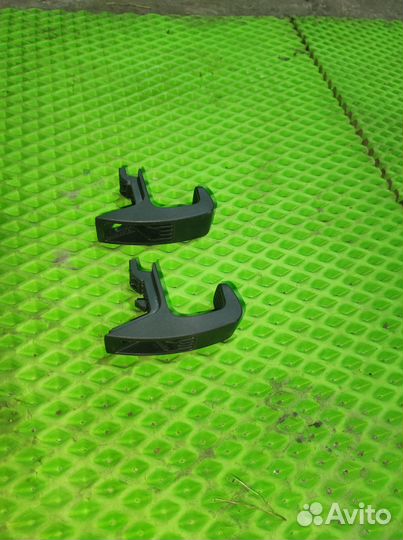 Крючок в багажник Skoda Rapid