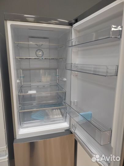 Холодильник Haier C2F636cxmv