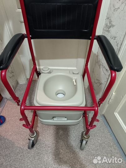 Инвалидное кресло-каталка туалет H032