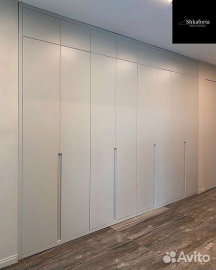 Шкаф распашной с фрезерованными фасадами