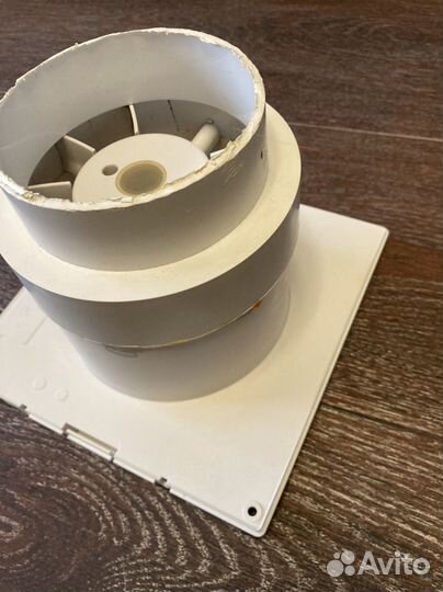 Вентилятор вытяжной