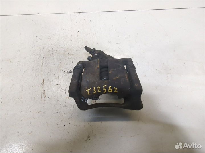 Суппорт Volkswagen Passat CC, 2012