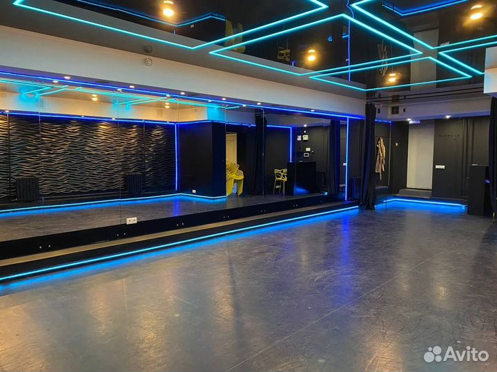 Почасовая аренда зала для танцев, йоги и тренингов