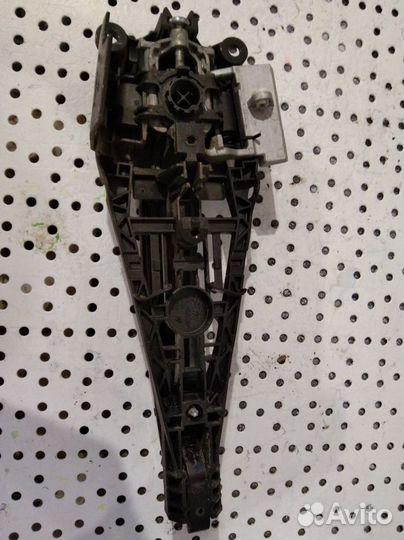 Ручка двери Opel Astra J