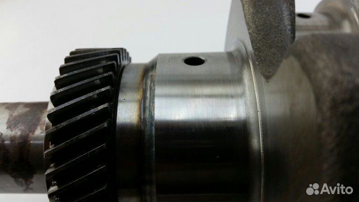 Коленвал Nissan Caravan VWE25 ZD30ddti 2003