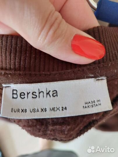 Толстовка Bershka