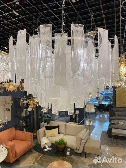 Интерьерная люстра, уникальный дизайн стекла