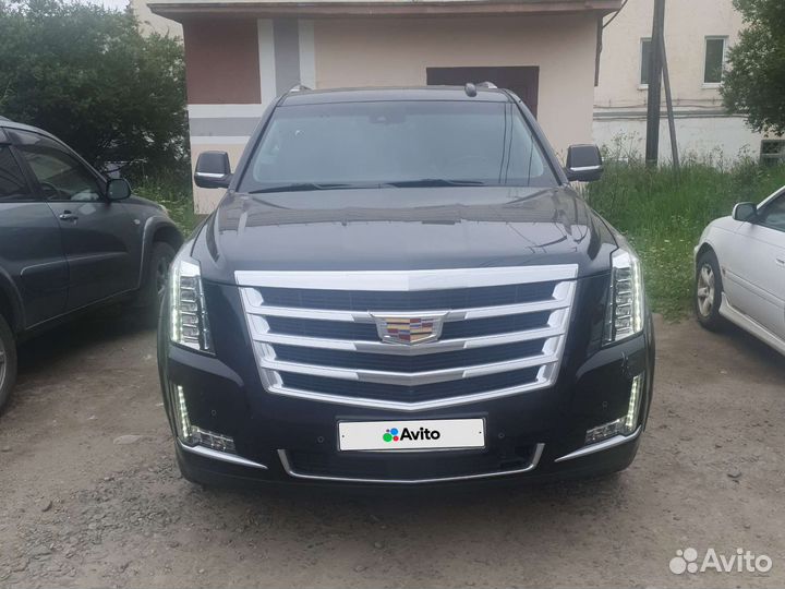 Cadillac Escalade AT, 2018, 55 000 км