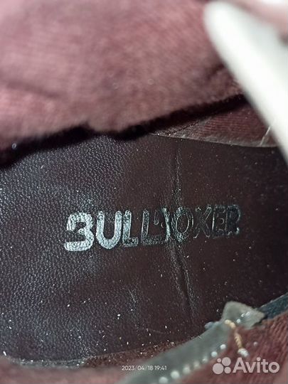 Сникерсы ботинки на каблуках Bullboxer 37