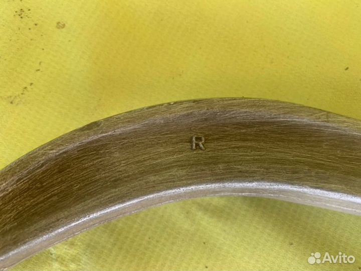 Рычаг подвески нижний задний правый Volkswagen