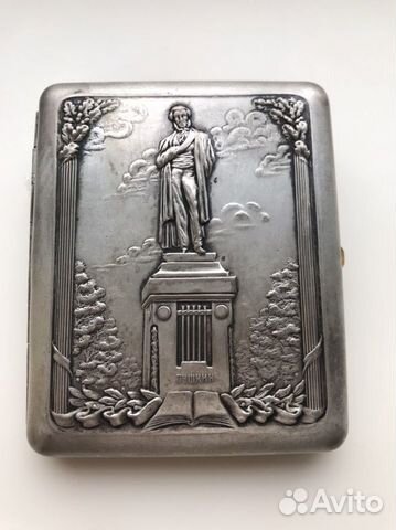 Портсигар «памятник Пушкину»