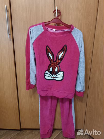 Спортивный костюм для девочки
