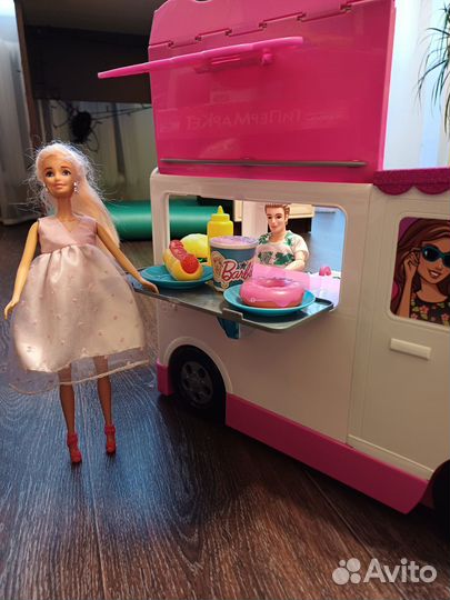 Игровой набор Барби Фудтрак