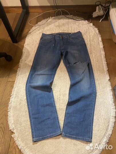 Джинсы