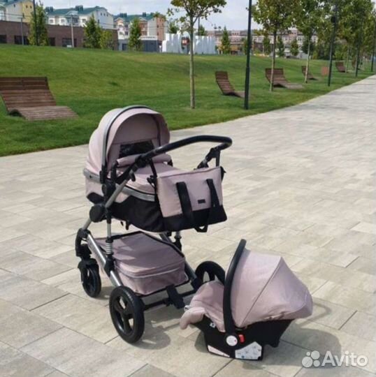 Коляска Luxmom 558 3/1