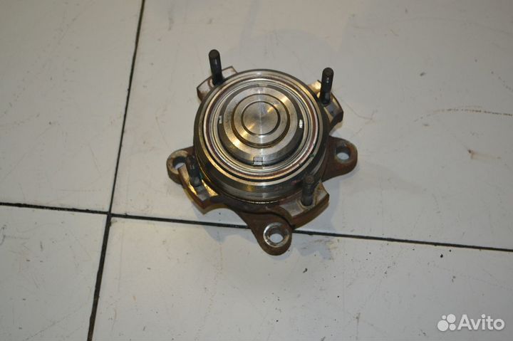 22031832 Volvo Кронштейн термомуфты