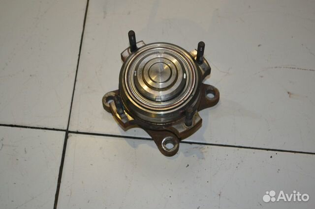 22031832 Volvo Кронштейн термомуфты