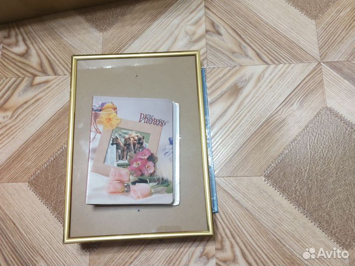 Фоторамка и два фотоальбома