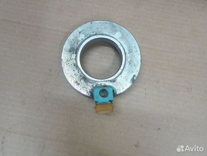 Электро-магнит компрессора Шевроле Лачетти