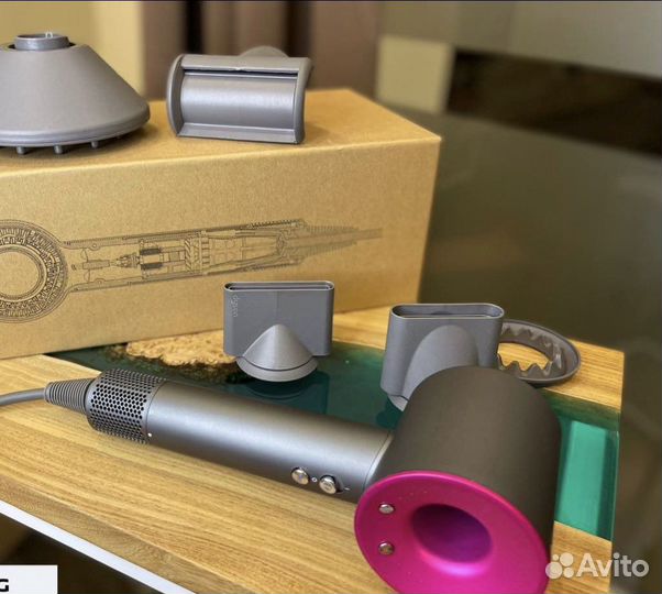 Фен дайсон Малайзия HD08 новый розовый