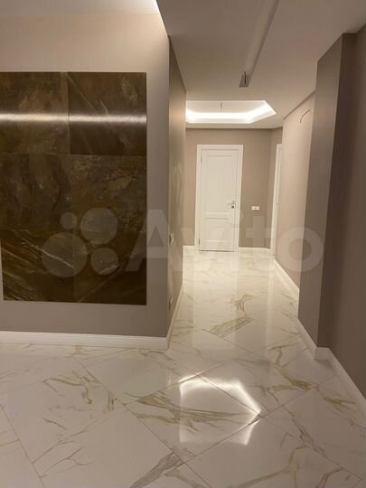 4-к. квартира, 118 м², 12/22 эт.