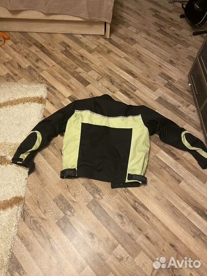 Мотокуртка