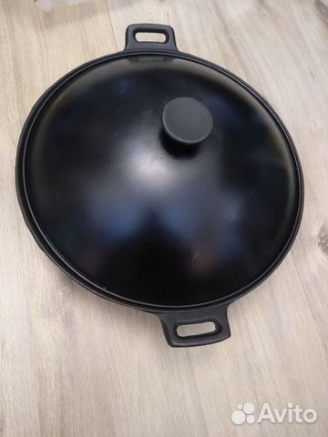Чугунная сковорода вок