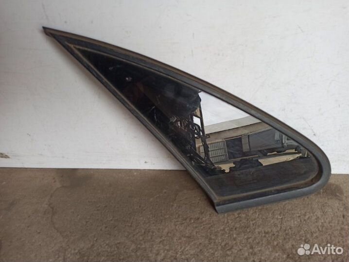 Стекло кузовное глухое заднее левое Chevrolet