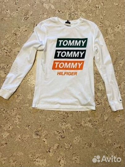 Tommy hilfiger свитшот