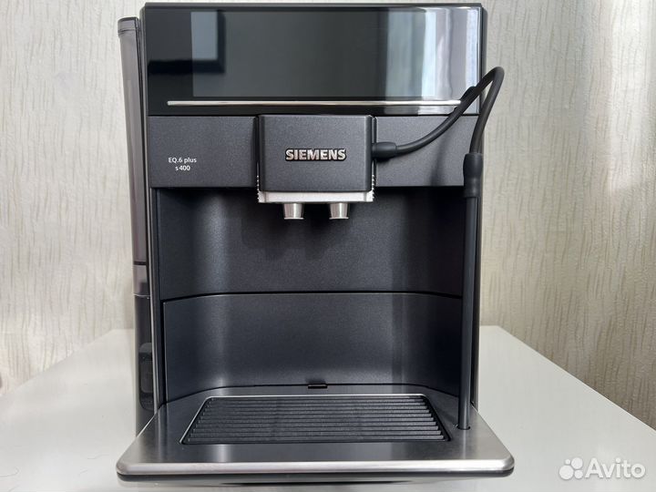 Кофемашина Siemens E.Q 6 plus s400