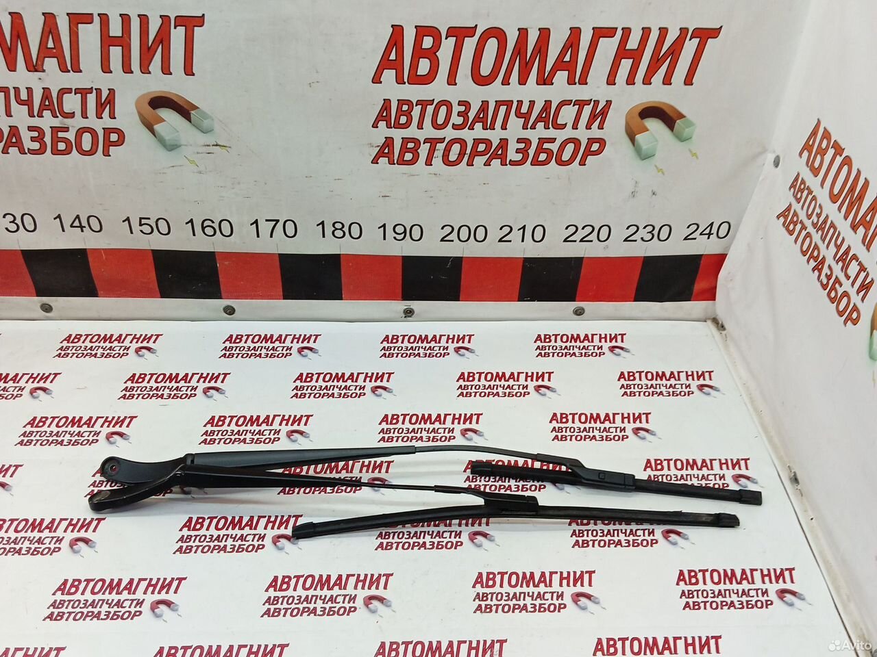 Поводок дворника стеклоочистителя Эмгранд SS11