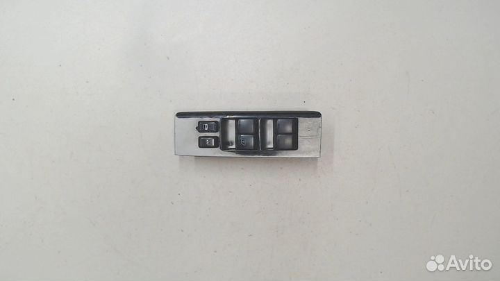 Кнопка стеклоподъемника Nissan Pathfinder, 2006
