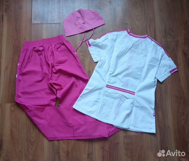 Медицинские костюмы (новые) 48 50 размеры