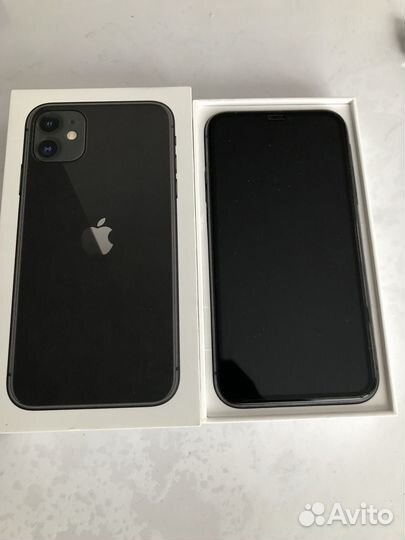 iPhone 11, 64 ГБ