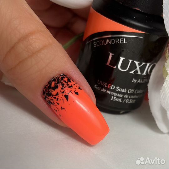 Шеллак маникюр гель-лак педикюр брови