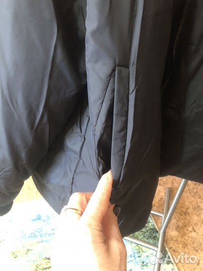 Куртка модный фасон расклешенная