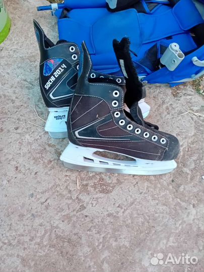 Продаю коньки