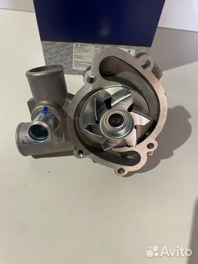 Помпа,водяной насос,на газель змз