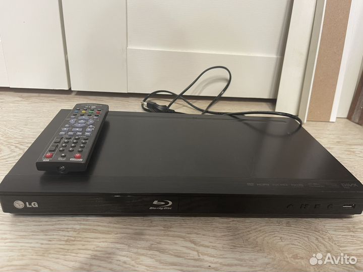 Blu-ray плеер LG